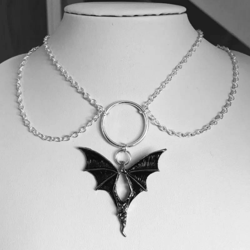 Halloween Punk Bat Pendant Gothic Flying Vampire Choker Spooky