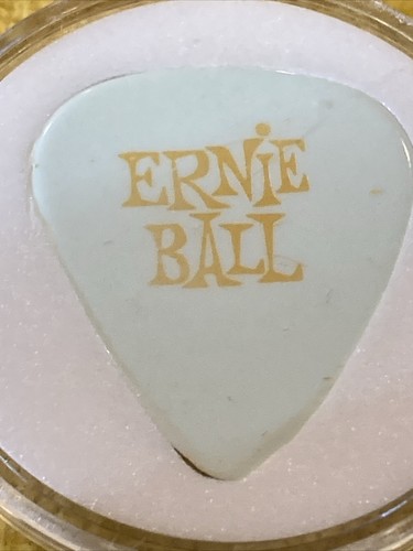 Steve Morse Tour Concert Used Guitar Pick White Ernie Ball *L@@k* - Picture 4 of 5
