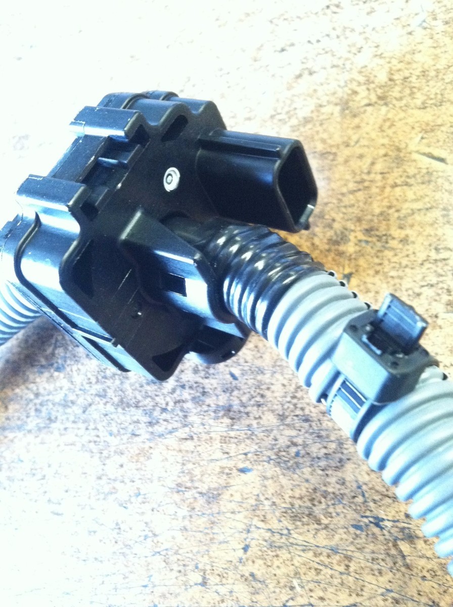 OEM NISSAN NEGATIVE BATTERY CABLE - GROUND CABLE FRONTIER