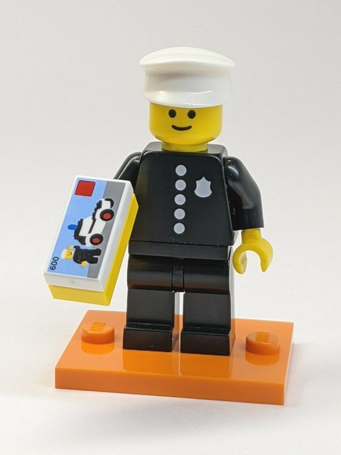 lego police officer minifigure