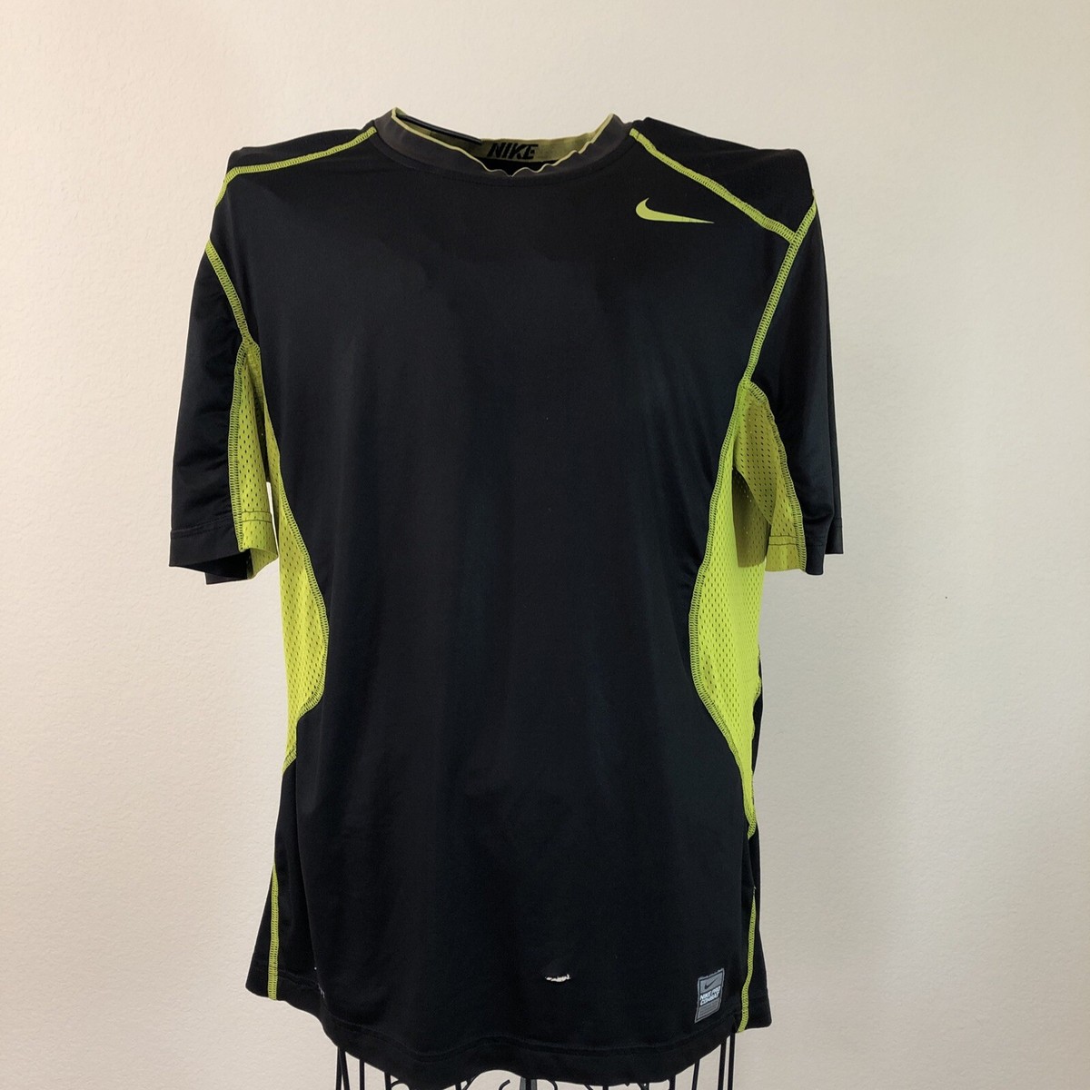 Nike pro combat men's fitted logo yellow/black t-shirt mesh sides MEDIUM