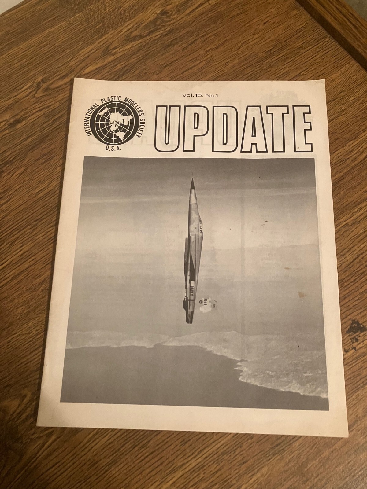 *Vintage Back Issue of IPMS Update Magazine - September/October 1979