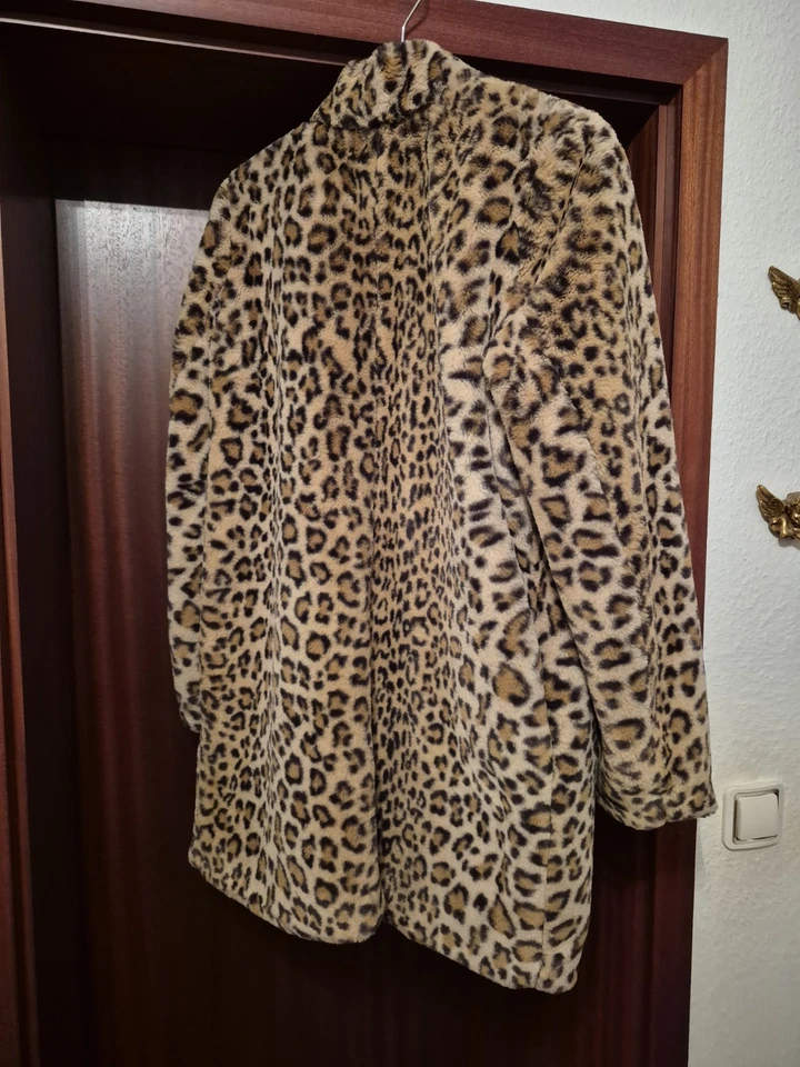 Leo Jacke Fake. Neu - Bild 2 von 4