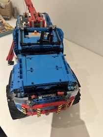 LEGO Technic 6x6 All Terrain Tow Truck 42070 (Pieces Missing, No Box/manual)