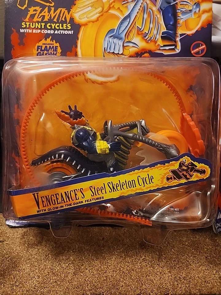 Ghost Rider Flamin' Stunt Cycles Ghost Fire Cycle & Vengeance Steel Cycle  Foto 3 de 4