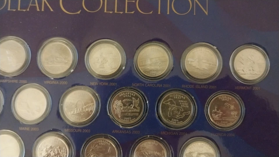 US Commemorative Gallery 50 US Quarter Dollar Collection Display Uncirculated - Image 3 of 4