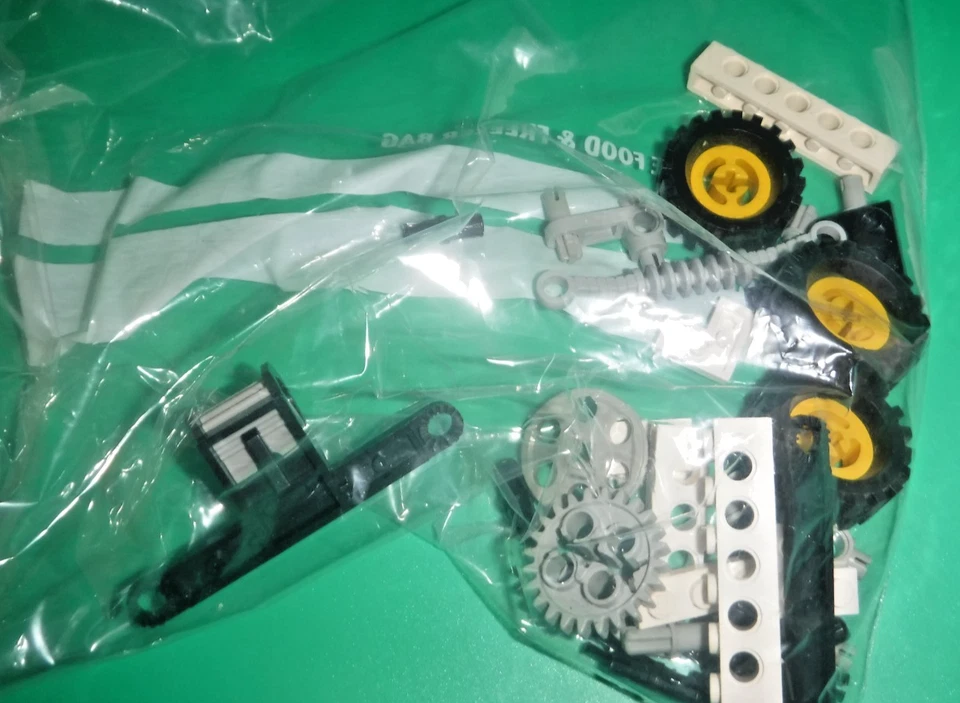 LEGO 8822, photo 4 of 5