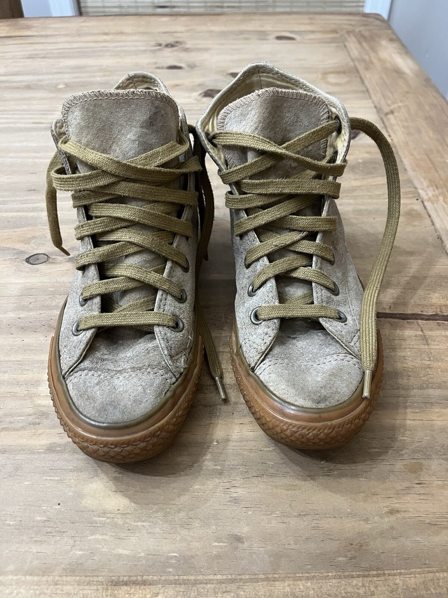 Converse Chuck Taylor High Top Shoes Suede Tan Women's 6 Converse Chuck Taylor High Top Shoes Suede Tan Women's 6