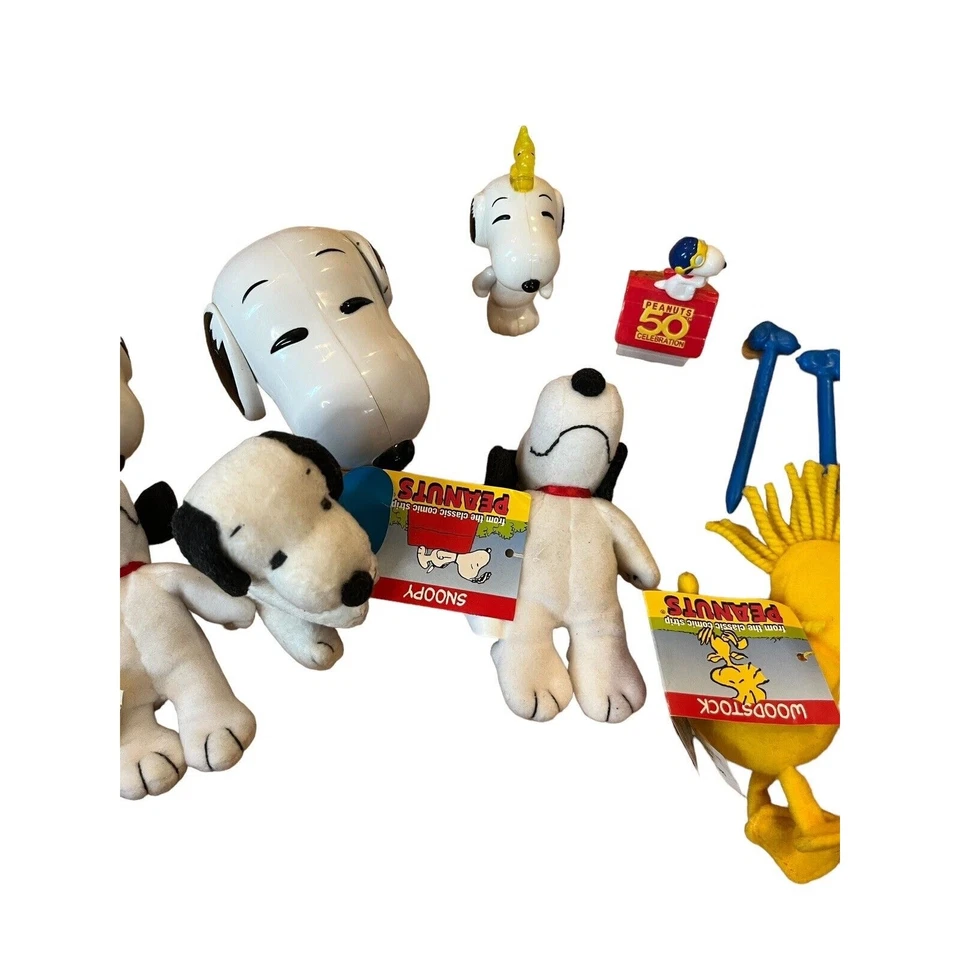 Peanuts Snoopy 50th Anniversary Collector Series Wendys Kids Meal Lot of 16 - Image 3 of 4