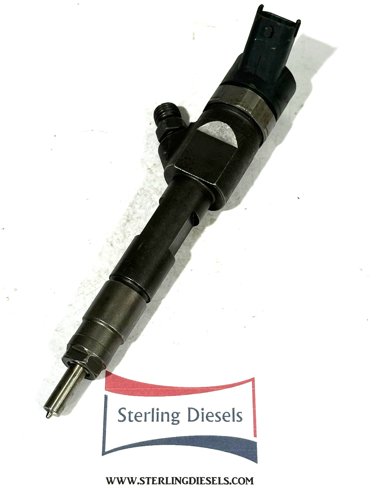 Brand new Bosch injector for Suzuki Renault Vauxhall 1,9 D  0445110328
