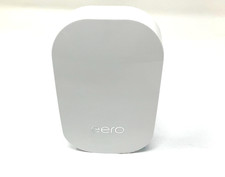 eero Beacon Dual-Band D010001 Mesh Wi-Fi Range Extender Wall Plug Unit