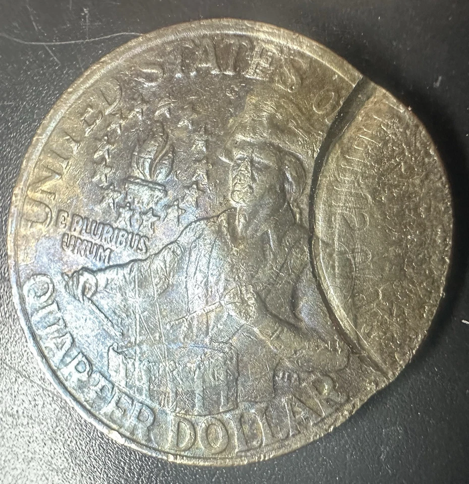 1776-1976 bicentennial Quarter ￼Double Struck  Flipped Out Of Collar Error A-276 - Image 3 of 4