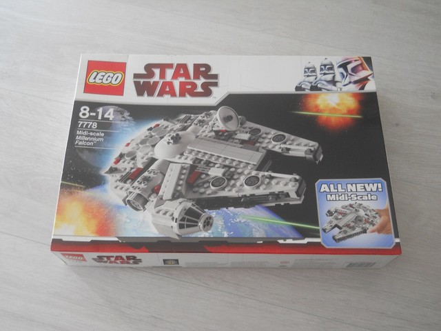 lego millennium falcon 7778