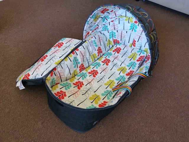 cosatto woosh xl carrycot