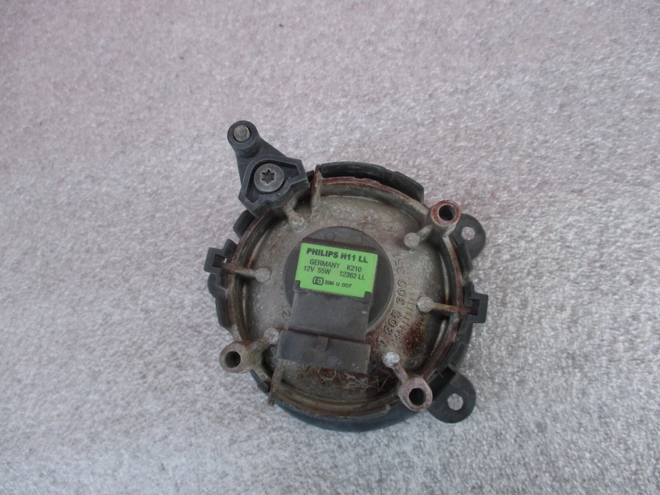 2003 路虎 Discovery II HSE FOG LIGHT rh 侧雾灯 03 04 — 第 4/4 张图片