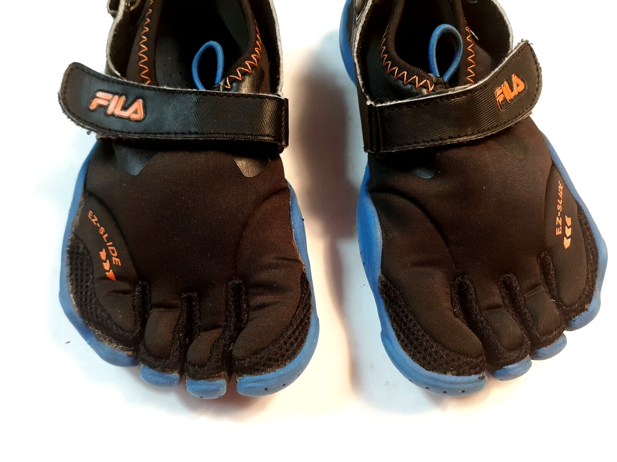 Fila EZ-Slide Big Kids Sz 2 SKELETOES Toe Shoes Black Blue