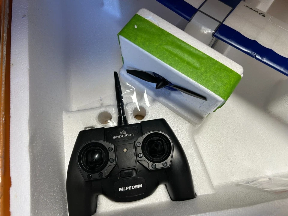 New Hobby Zone HBZ4400 Sport Cub S {RTF} RC Airplane. - Image 3 of 3