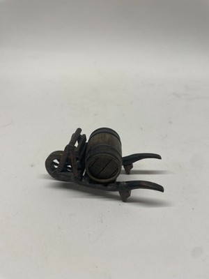 Puppenstubenmöbel im Maßstab 1:16, Tudor Fasswagen SHMF32