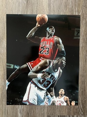Michael Jordan over Patrick Ewing - NBA Playoffs   8x10 Photo  