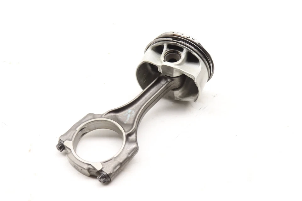 BMW 550I 2014-2016 - Pistón con varilla de conexión 8653978 Foto 3 de 4