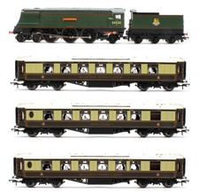 HORNBY 'OO' GAUGE R2568 SR WEST COUNTRY 'WATERSMEET' DEVON BELLE TRAIN PACK