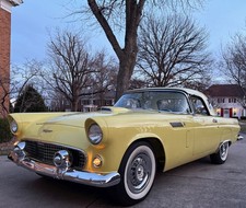 1956 Ford Thunderbird