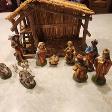 Vintage Sears Nativity Set Piece Hand Painted Taiwan 1970s with Stable