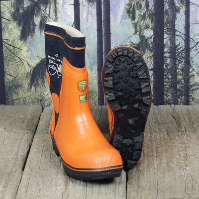 chainsaw wellington boots