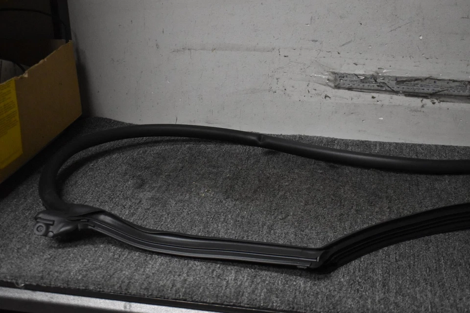 2018-2023 AUDI S5 SPORTBACK PREMIUM PLUS FAIXA CLIMÁTICA NA CARROCERIA FABRICANTE DE EQUIPAMENTO ORIGINAL - Imagem 2 de 4