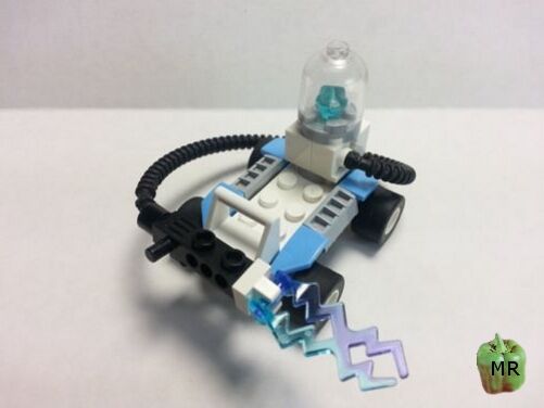 LEGO 7884 - Batman - Mr Freeze Buggy / Ice Go-cart - CART ONLY