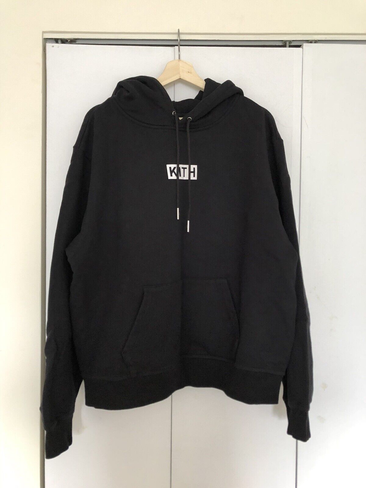 Kith Women Jane Hoodie Black XL BOGO Box Log Kith… - image 1