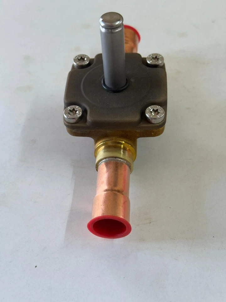 DANFOSS 032F1240  EVR20 SOLENOID VALVE - Image 2 of 4