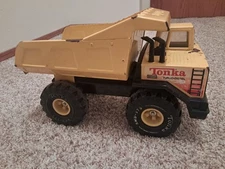 Tonka - Steel Classics Mighty Dump Truck