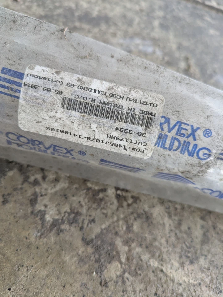 Moldura de capó Corvex GMC TOTALMENTE NUEVA, modelos GMC 1967-68, OER CV01-M32 Foto 2 de 4