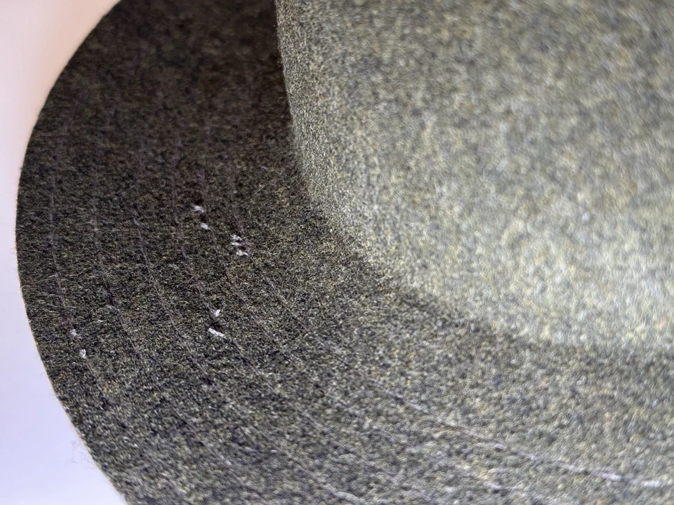 Chapéu Fedora de Lã Orvis Tira de Couro Masculino Tamanho Médio Verde Floresta Feito Nos EUA - Imagem 4 de 4