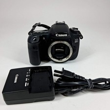 Canon EOS 60D 18.0MP Digital SLR DSLR Camera