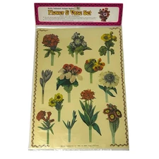 Merrimack Publishing Corp Embossed Flower And Vase Set Paper Craft