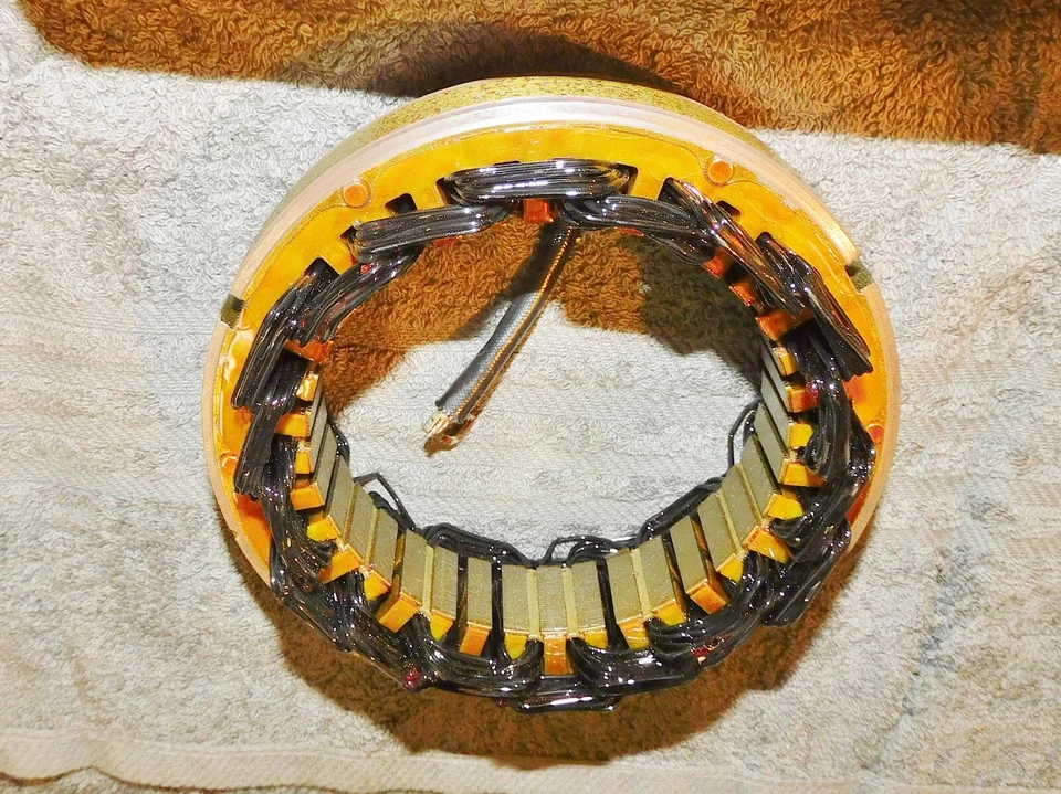 Ford Mustang Fairmont F100 Bronco 1979-1982 NOS 40 amperios alternador estator y bobina Foto 4 de 4