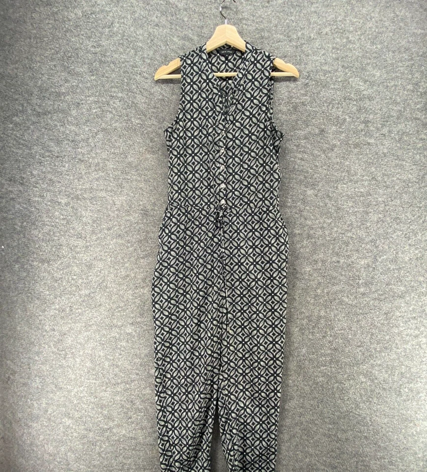 Mono New Look Mujer 8 Negro Geométrico Cuello en V 1/2 Botón Sin Mangas Bolsillos Foto 4 de 4