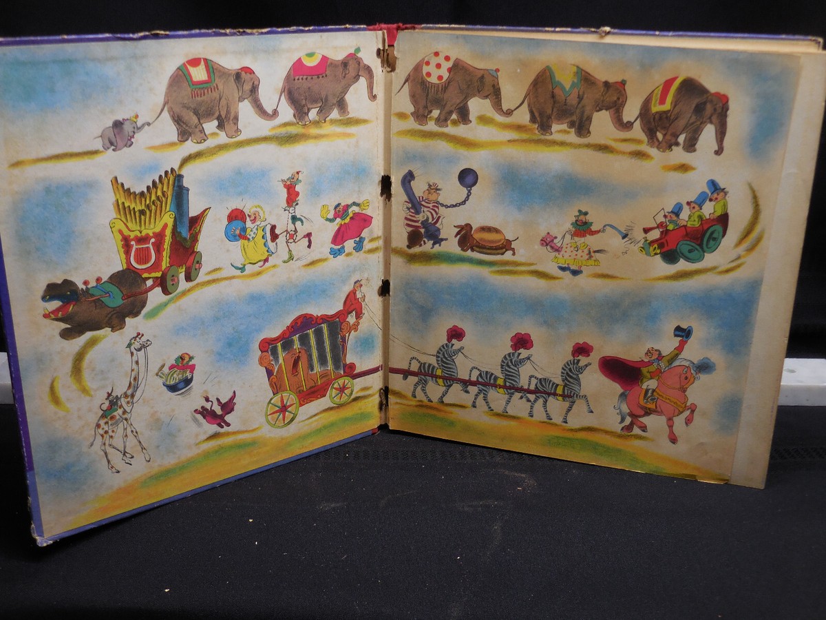 Vtg. 1941 book, Walt Disney “DUMBO OF THE CIRCUS” 1st