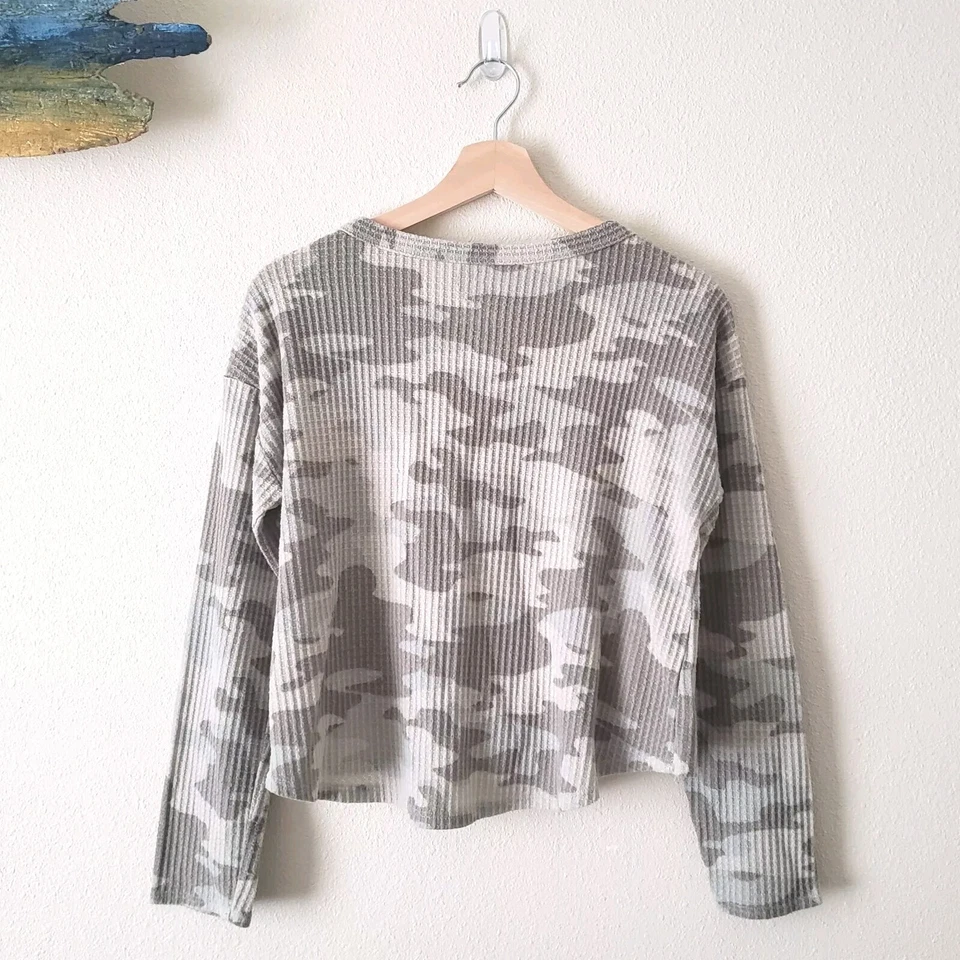 So Gris/Verde Camuflaje Waffle Tejido Botón Corbata Frontal Niñas XL 14/16 Manga Larga Foto 3 de 4