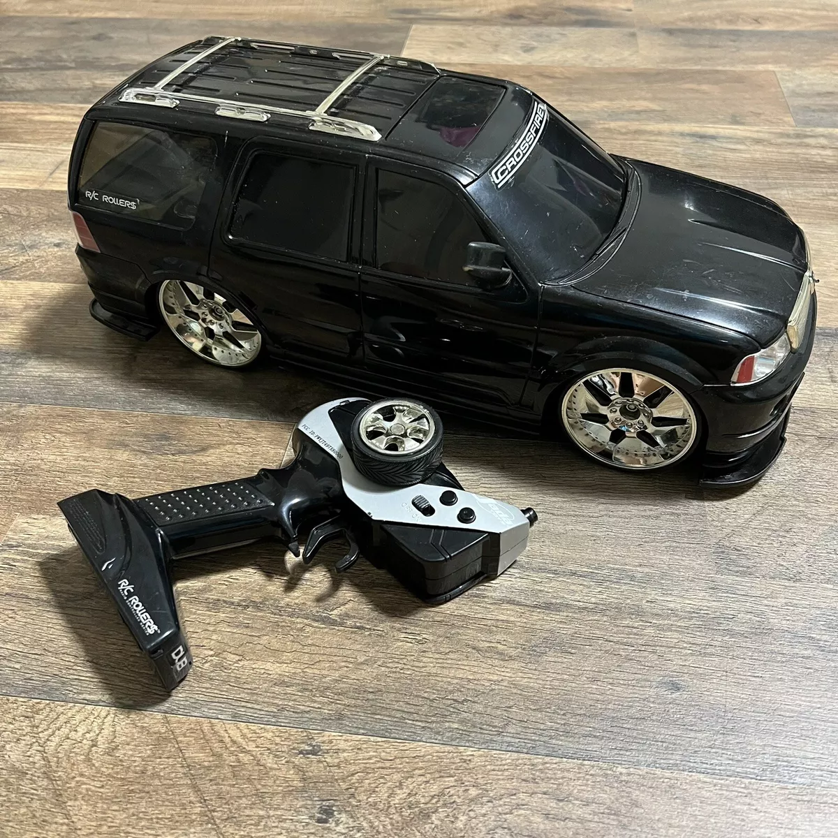 JADA TOYS DUB CITY R C RC Rollers CROSSFIRE W Remote Needs