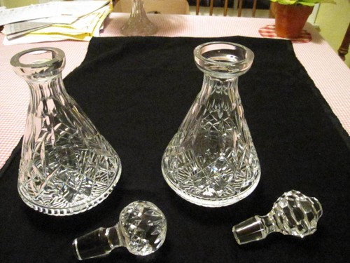 WATERFORD LISMORE ROLY POLY DECANTER, 10 3/4"H, W/STOPPER, EXCELLENT CONDITION - Picture 5 of 5