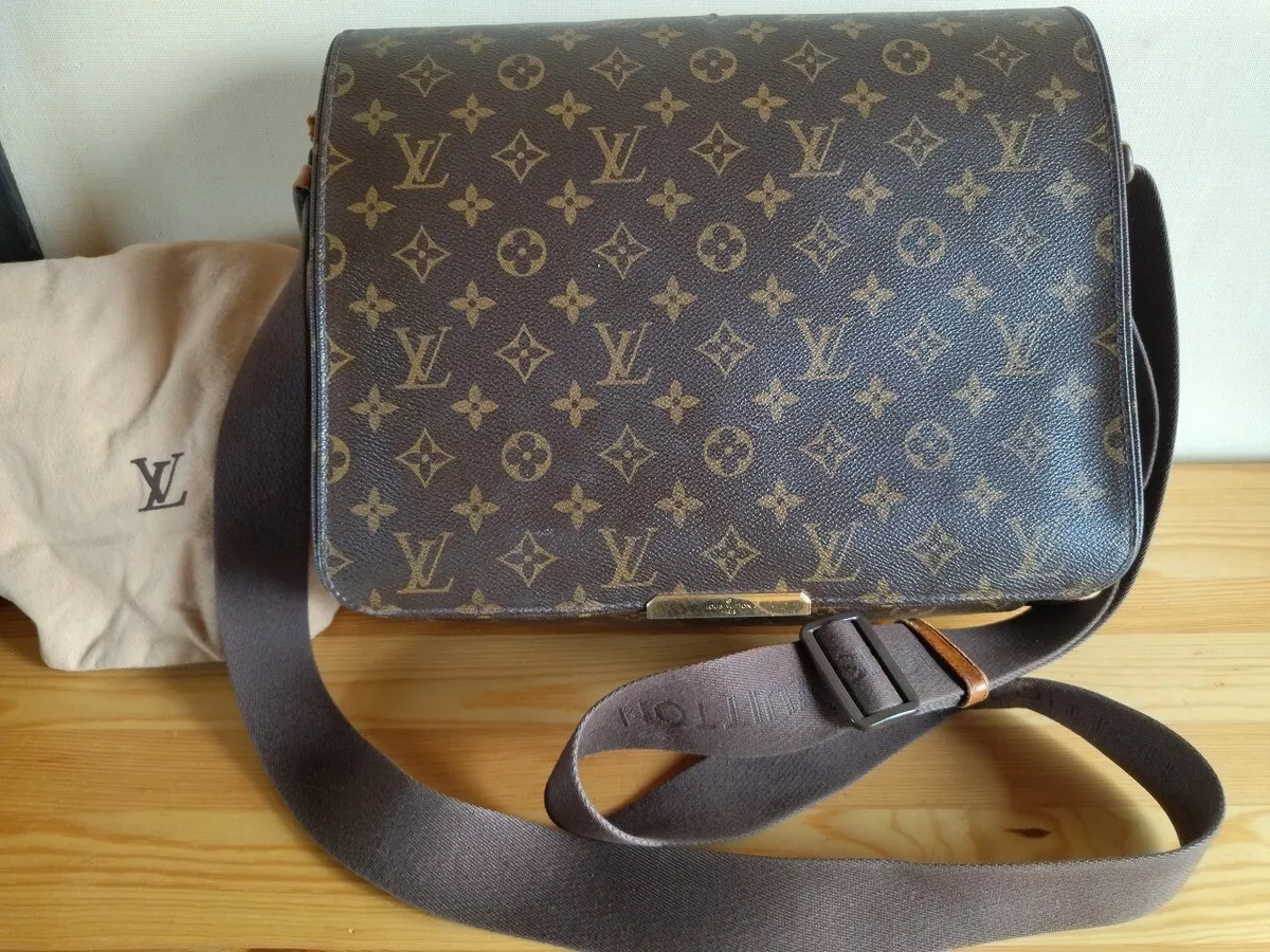 Louis Vuitton Abbesses Messenger Bag Monogram