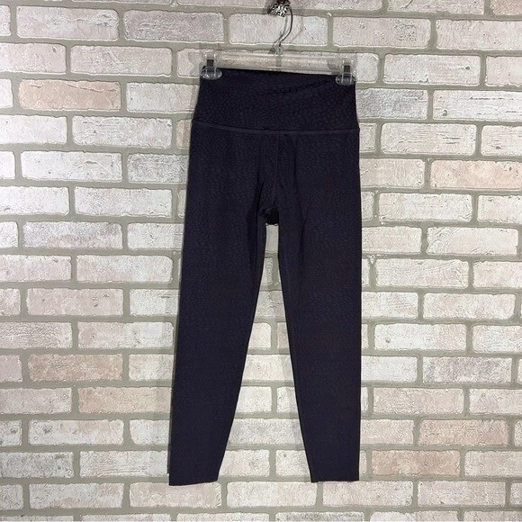 beyond-yoga high waist midi animal print leggings