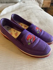 GRASSHOPPERS BY KEDS SLIP ON WOMENS 8.5 M RED HAT SOCIETY PURPLE/ Red Canvas