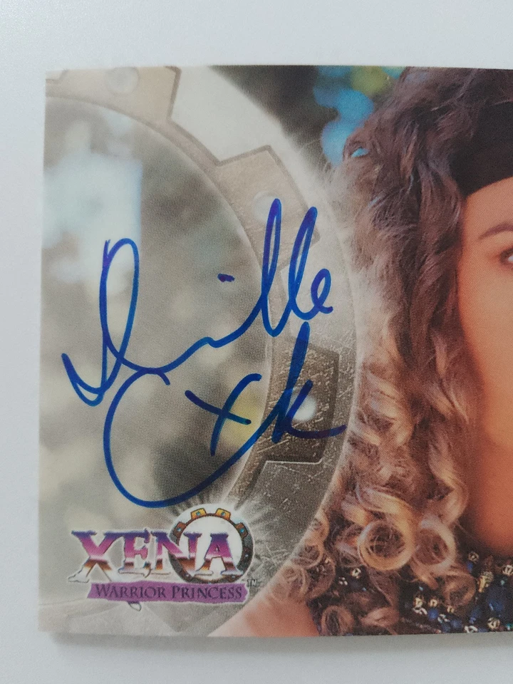 Danielle Cormack Topps 1998  Xena Warrior Princess Series 2 Autograph A10 Ephiny - Image 3 of 4