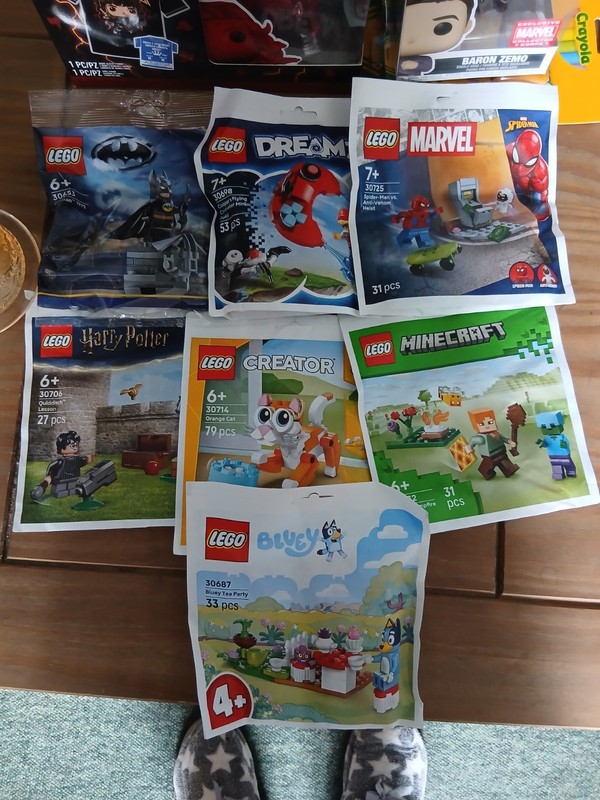 x7 sets Lego  polybags  - Paperbag Set - Brand New and Unopened