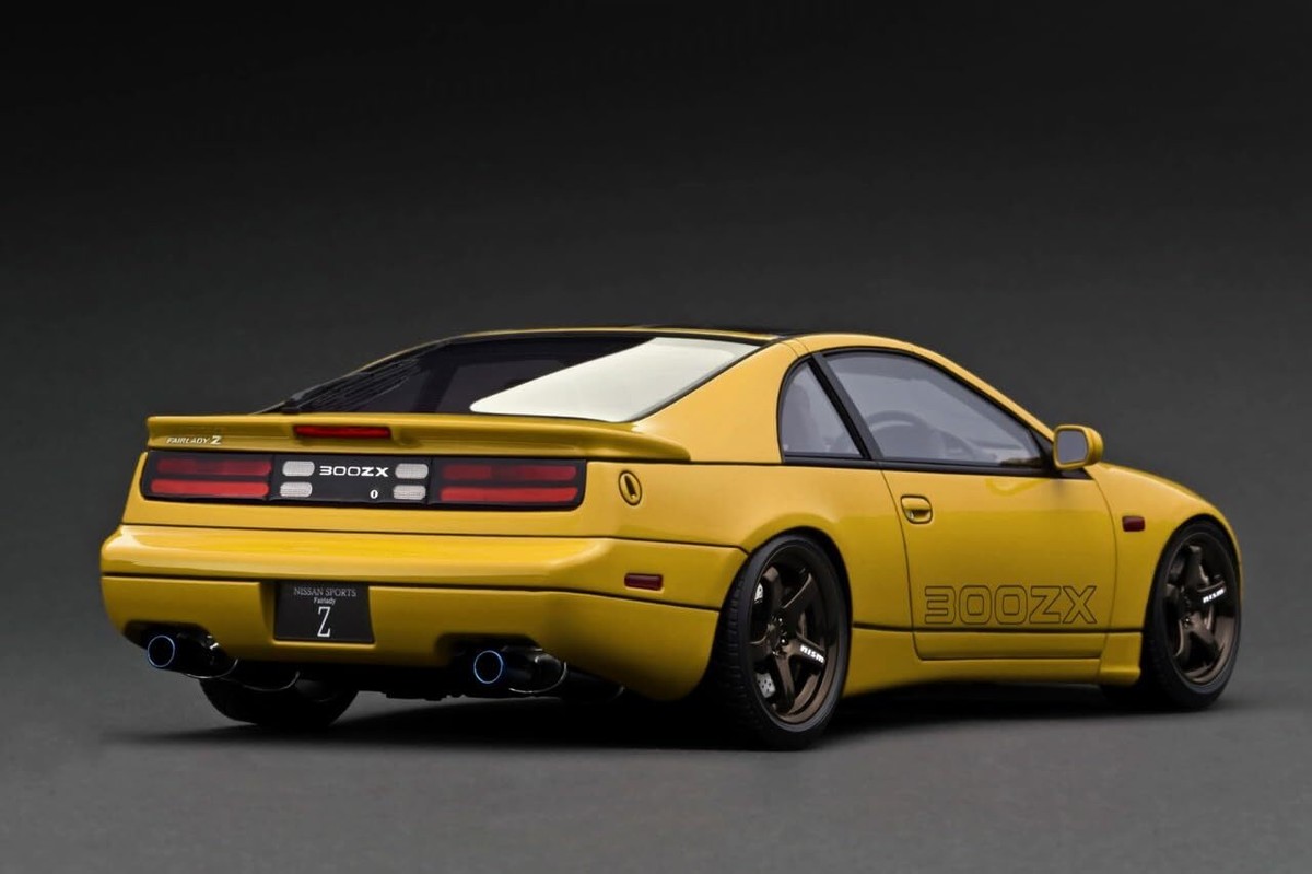 【ignition model】Nissan Fairlady Z Yellow Ignition Model Show Exclusive Nissan Fairlady Z (S30