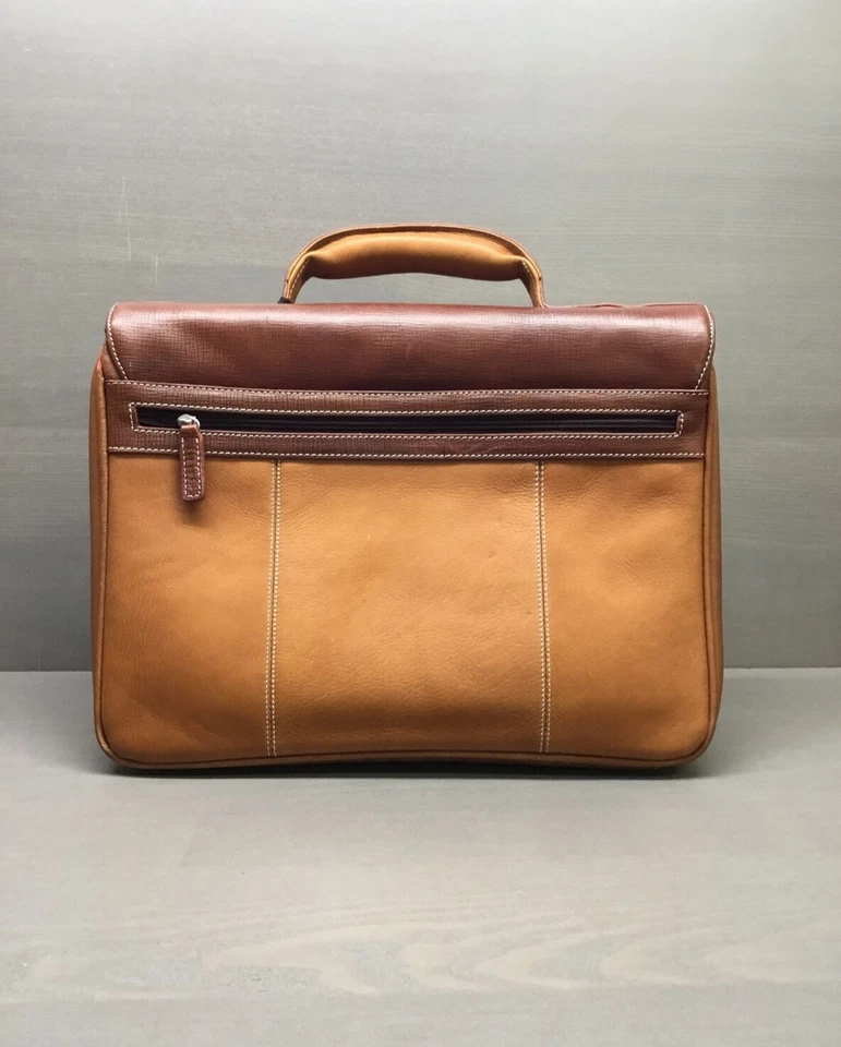 Maletín para computadora Winn International $510, coñac, mediano Foto 3 de 3